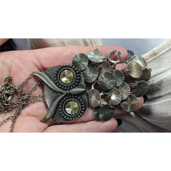 Quirky Y2K Own Pedant Necklace With Disc Fringe Feathers And Yellow Gem Eyes - Picture 5 of 10